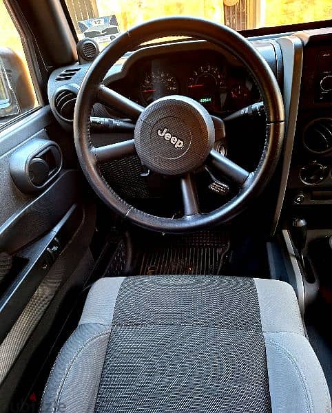 Jeep Wrangler 2007  excellent condition  مميز النظافة 9