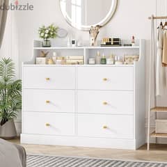 dresser with drawers