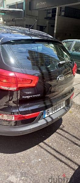 Kia Sportage 4x4  2015 company source very clean 100km 2