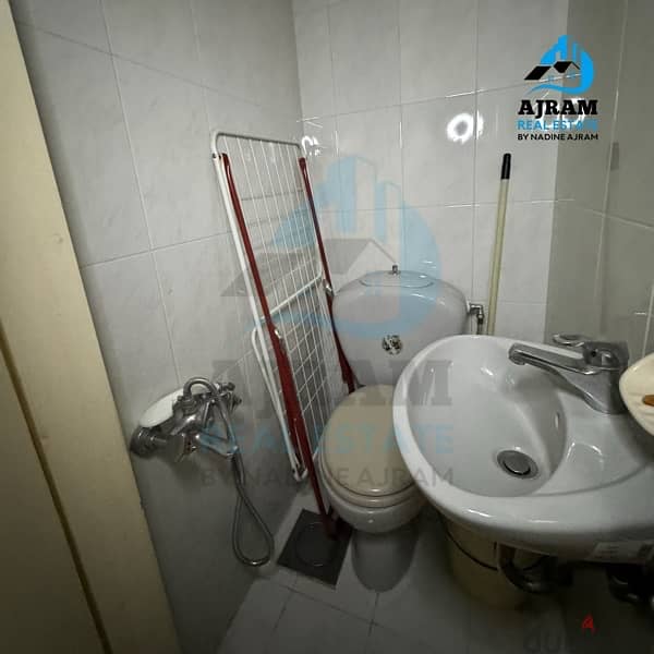 Apartment For Sale in Rayfoun | شقة للبيع في ريفون 9