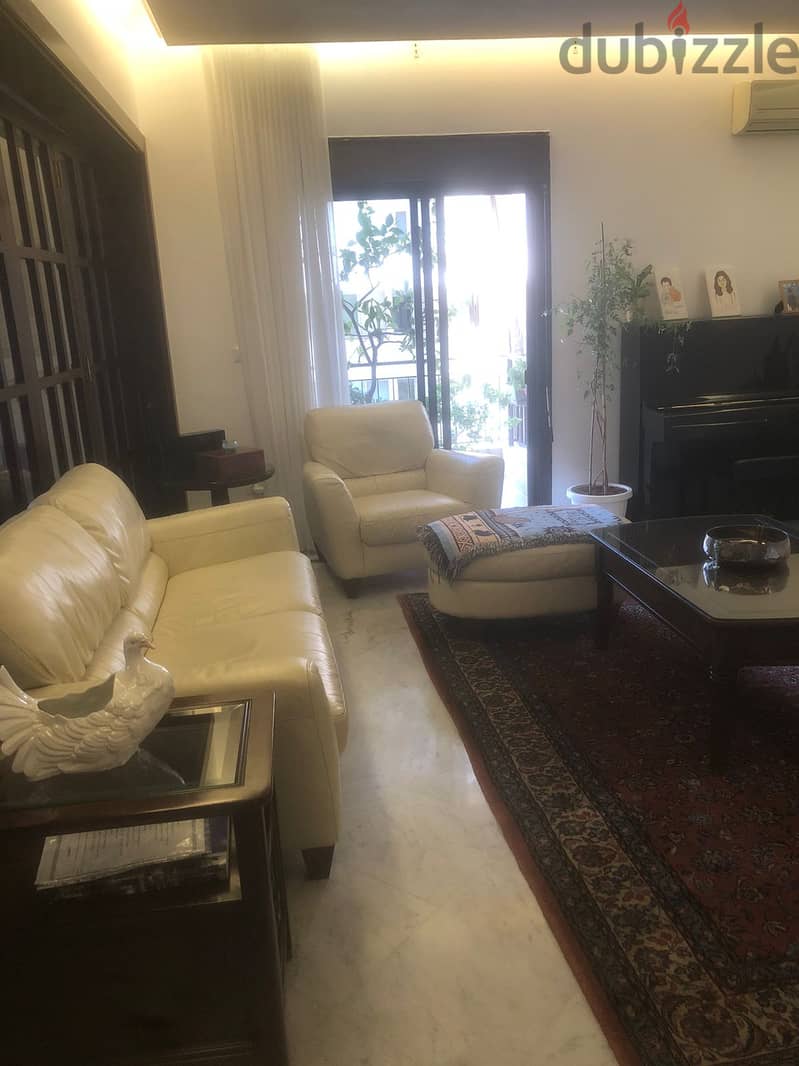 Apartment For Sale In Achrafieh 300 sqm / شقة للبيع في الأشرفية 6