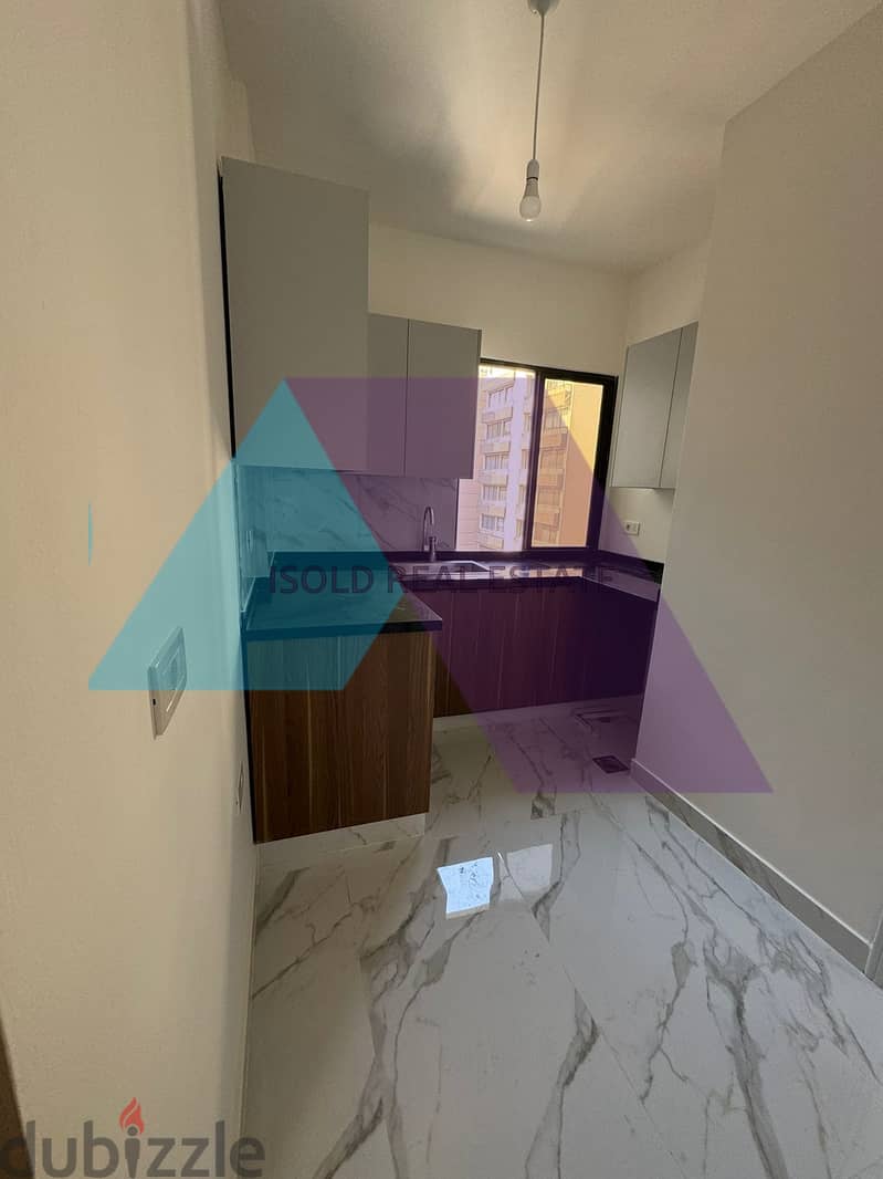 A 225 m2 apartment for rent in Achrafieh 4