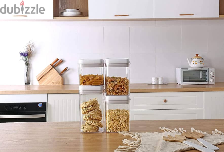 Easy Lock Airtight Food Storage Containers 1