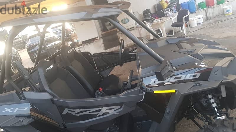 Polaris RZR 2022 4