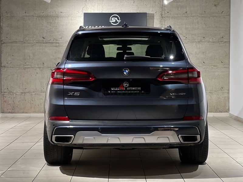 BMW X5 40i 1 Owner Company Source and service 4