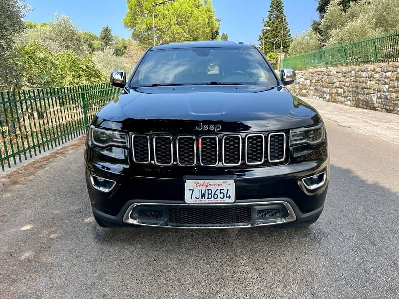 Jeep Grand Cherokee 2017 1