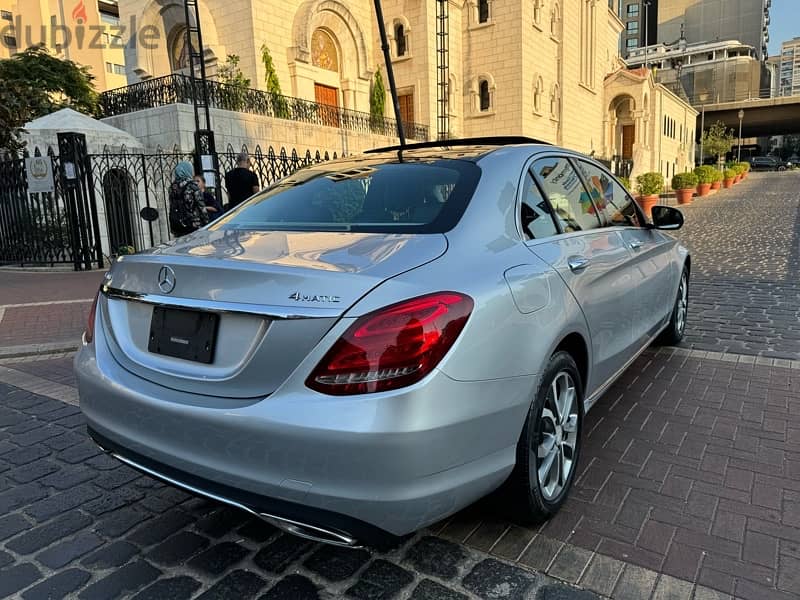 Mercedes-Benz C300 2015 4