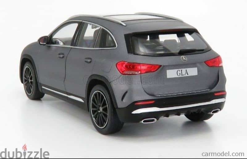 Mercedes GLA diecast car model 1;18 3