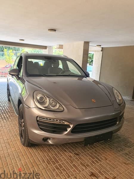 Porsche Cayenne 2012 2