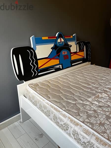 kids bed with formula 1 backboard (mattress not included) 4