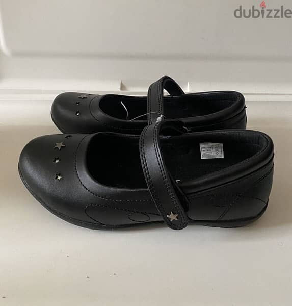 school shoes for girl; size 34, leather حذاء للاطفال 3