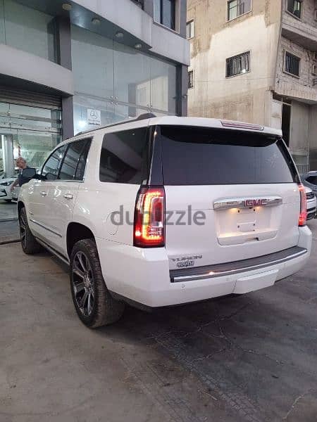 GMC Yukon 2016 1