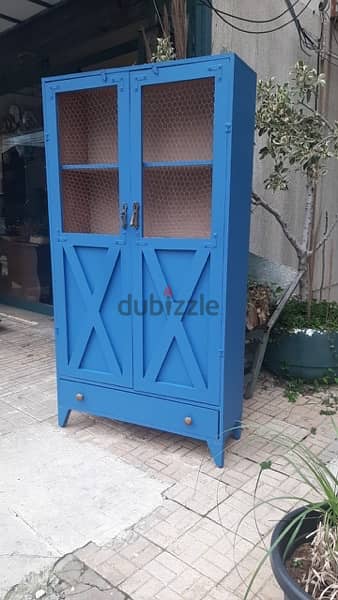 Rustic bookshelf cabinet 1