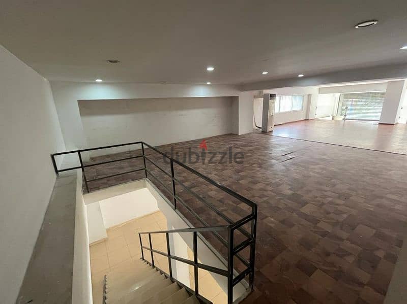 showroom for rent in nahr lmot. صالة للايجار في نهر الموت ٢٧٠٠$/شهري 5