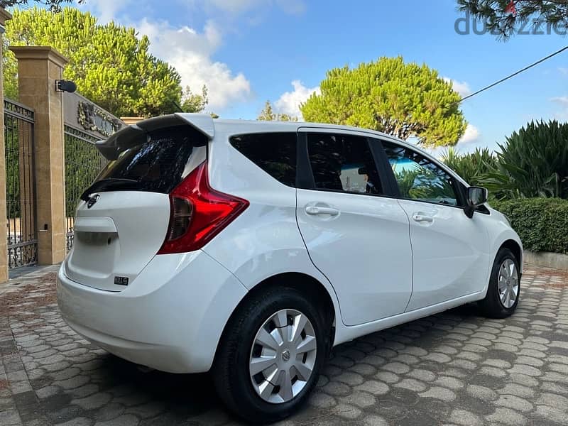 Nissan Versa 2015 0