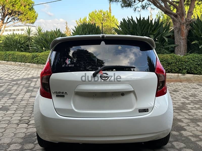 Nissan Versa 2015 4