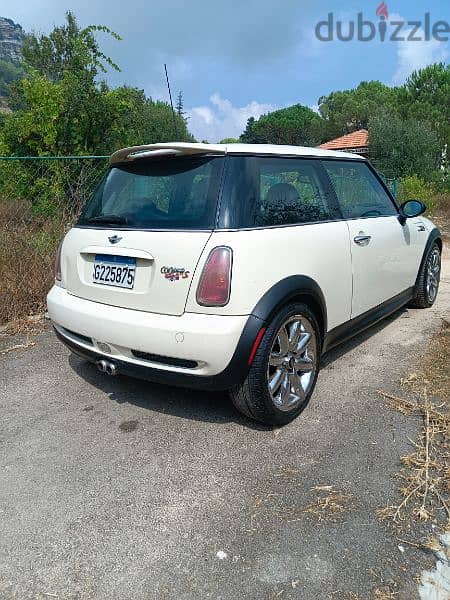 MINI Cooper S 2004 1