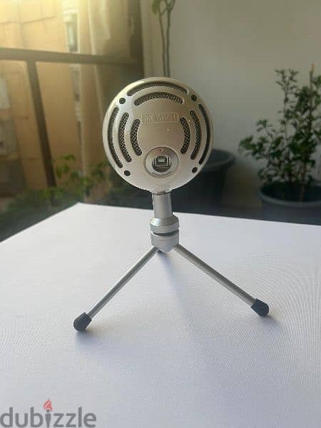 blue snowball microphone 2