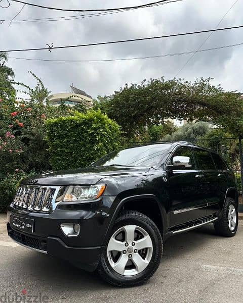 Jeep Cherokee 2011 1