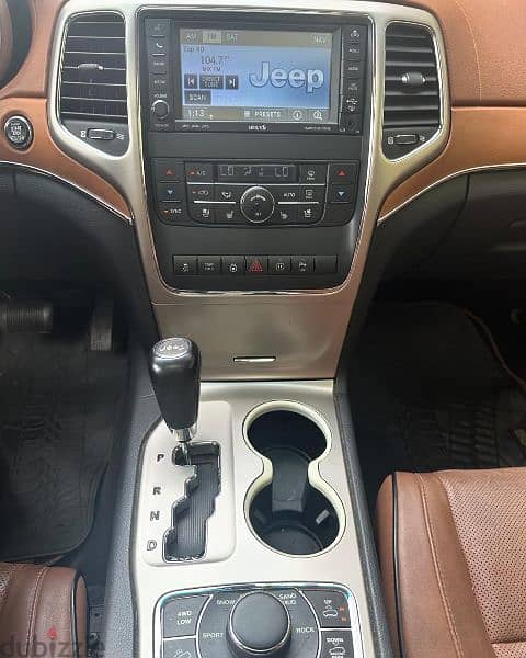 Jeep Cherokee 2011 10