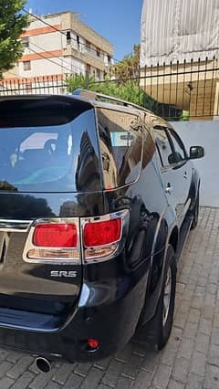 Toyota Fortuner 2008 6 cylinder