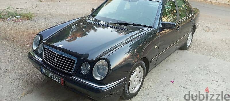 Mercedes-Benz E-Class 1997 3