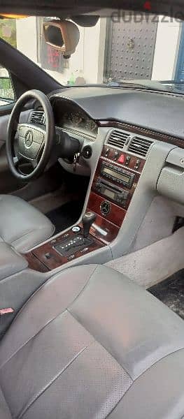 Mercedes-Benz E-Class 1997 9