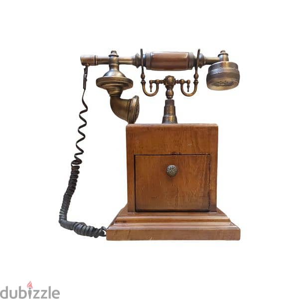 old phone made in 1930's 1