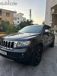 Jeep Grand Cherokee 2011 0