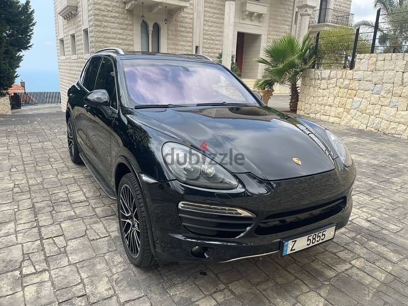 Porsche Cayenne 2012 2