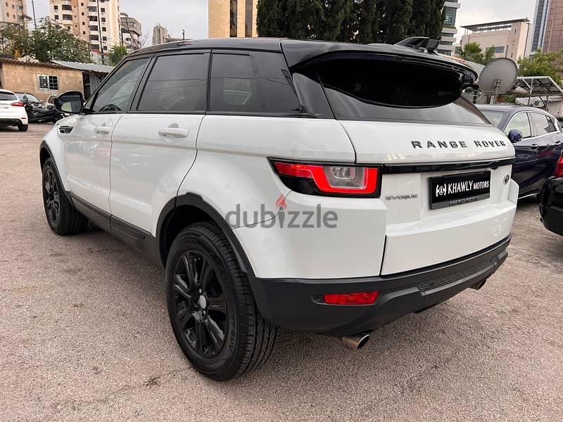 Land Rover Evoque Pure Plus 6