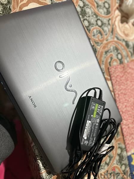 Sony vaio like new laptop 4