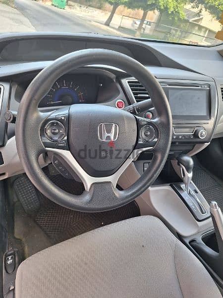 Honda Civic 2014 4