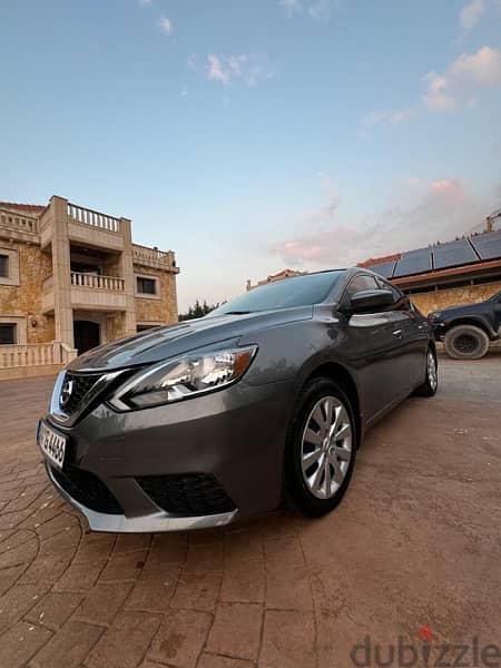 Nissan Sentra 2016 /champany color /76500 miles 1