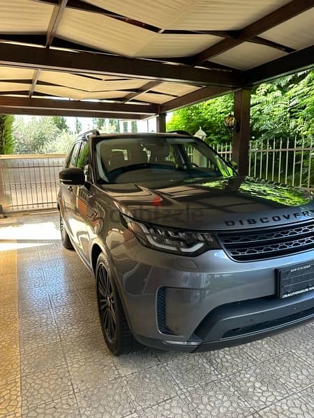 Land Rover Discovery 2017/7 Seats 4