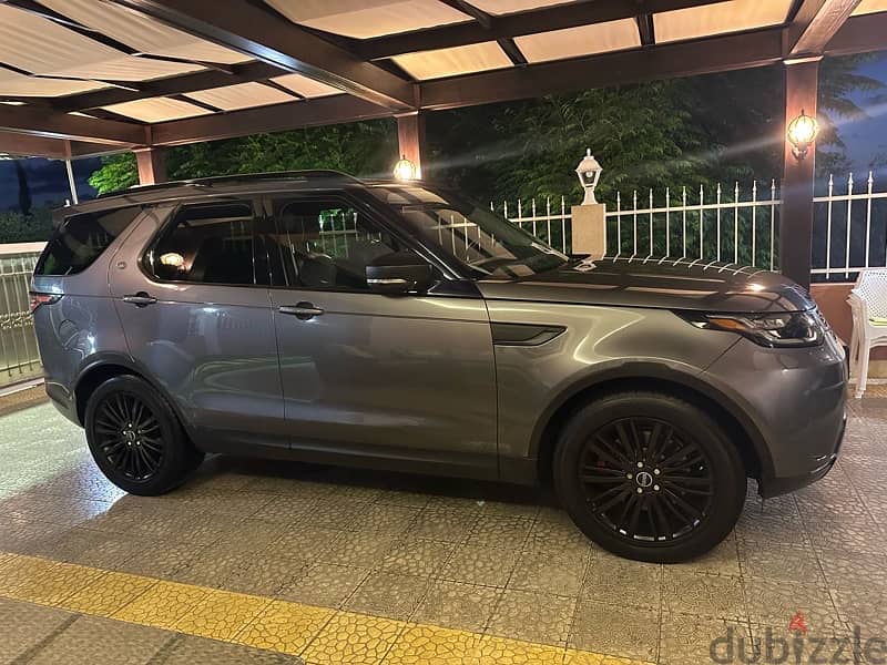 Land Rover Discovery 2017/7 Seats 6