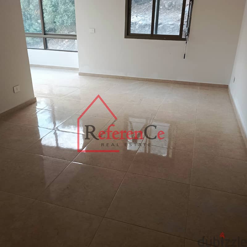 Brand new apartment with terrace in Blat شقة جديدة مع تراس في بلاط 1