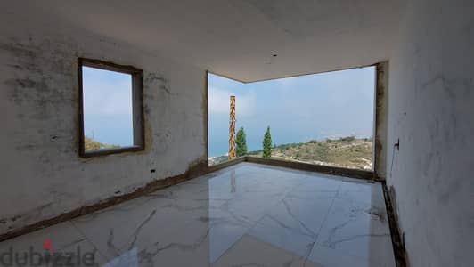 L07558-Apartment for Sale in Halat Overlooking a Beautiful Sea View