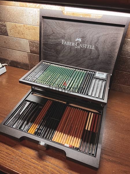 Faber Castell Monochrome Graphite Pencil Set 4