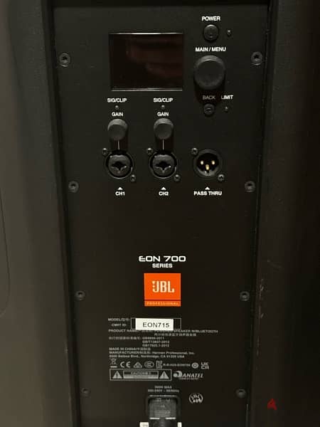 JBL Eon 715 1