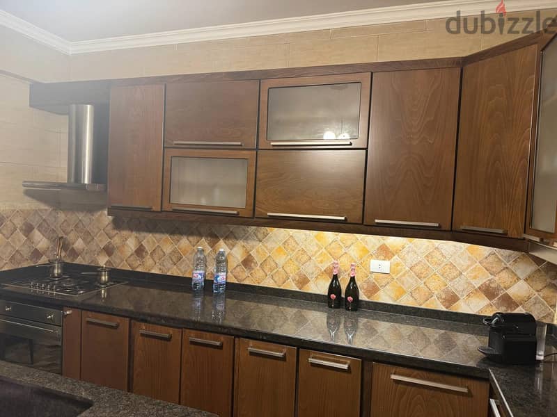 Furnished apartment in Biakout for sale شقة مفروشة للبيع ببياقوت 3