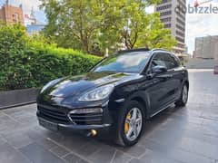 Porsche Cayenne 2013 0