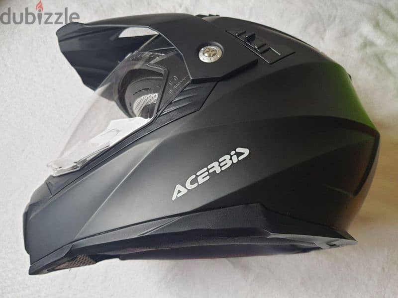 Bajaj Pulsar 200/ Acerbis Helmet/ Oxford Jacket 2