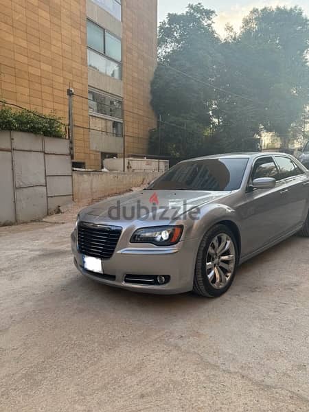 Chrysler 300 2014 1