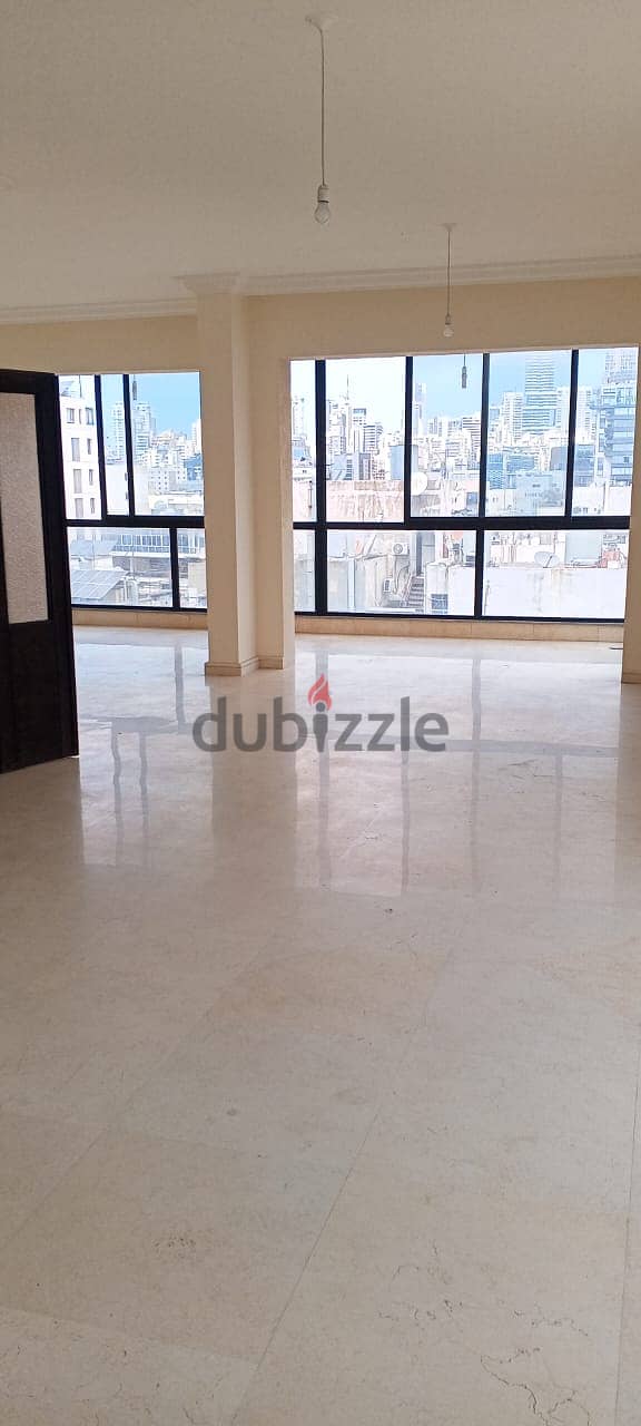 Luxury Apartment For Sale In Badaro / شقة للبيع في بدارو 0