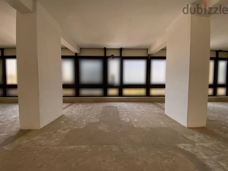 Office for rent in Dbayeh مكتب للإيجار في ضبية 2