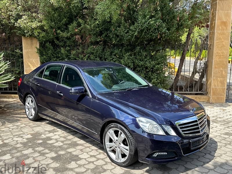 Mercedes-Benz E-Class 2010 1