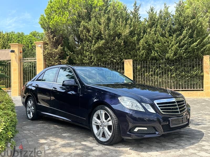 Mercedes-Benz E-Class 2010 19