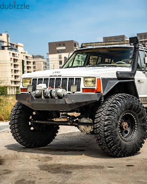 Jeep Cherokee 1990 2