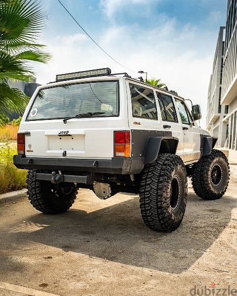 Jeep Cherokee 1990 7